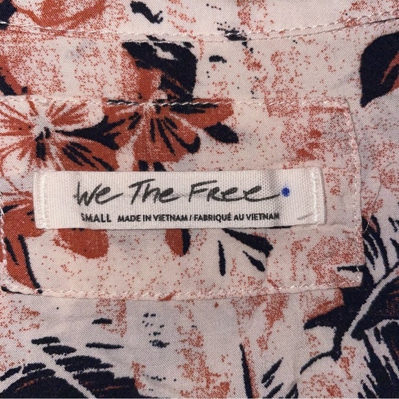Free People We the Free Floral Its A Vibe Button Down Shirt Size Small - Picture 2 of 7